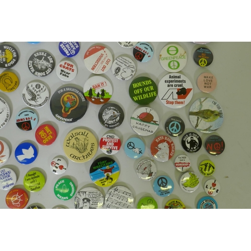 146 - A collection of vintage 'peace' and protest badges