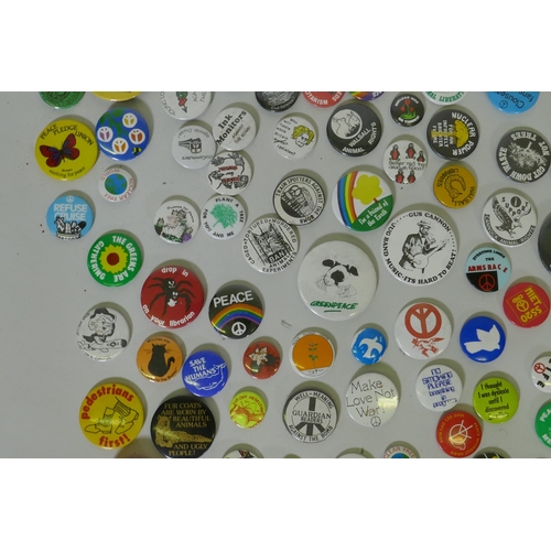 146 - A collection of vintage 'peace' and protest badges