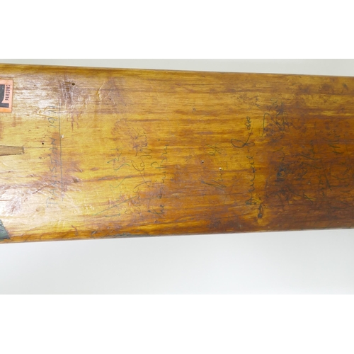 166 - A Slazenger cricket bat, signed with players autographs, Pakistan 1971, Derbyshire, Surrey, Glamorga... 