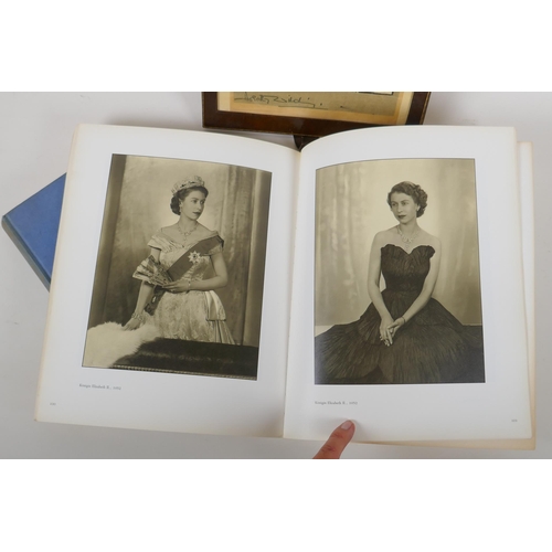 266 - A Dorothy Wilding portrait photograph in a leather photograph wallet, together with the book In Purs... 