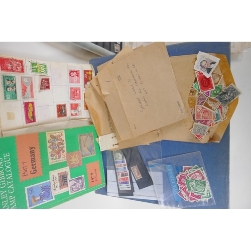 268 - A large quantity of German C19th and C20th postage stamps, in albums and loose