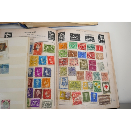 269 - A quantity of British C19th and C20th postage stamps in albums, loose and full heets, and a large qu... 