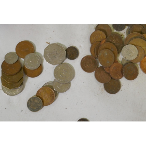 285 - A large quantity of coinage, mostly British, C19th and majority later, copper and silver, spade guin... 