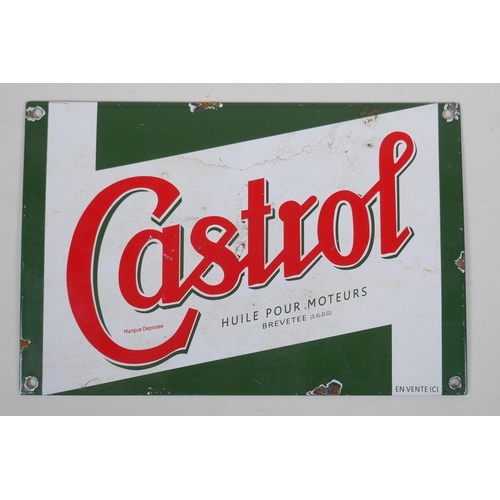 70 - A vintage style 'Castrol' enamel advertising sign, 30 x 20cm