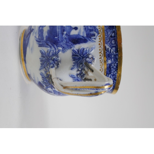 79 - An C18th Pearlware two handled jar and cover, decorated with the Willow pattern, with historic repai... 