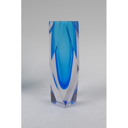 32 - Three 1960s graduated and faceted Murano 'Sommerso' glass vases, unmarked, largest 21cm high