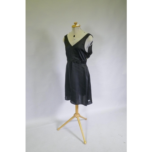 1130 - A dress maker's/tailor's dummy, 148cm high