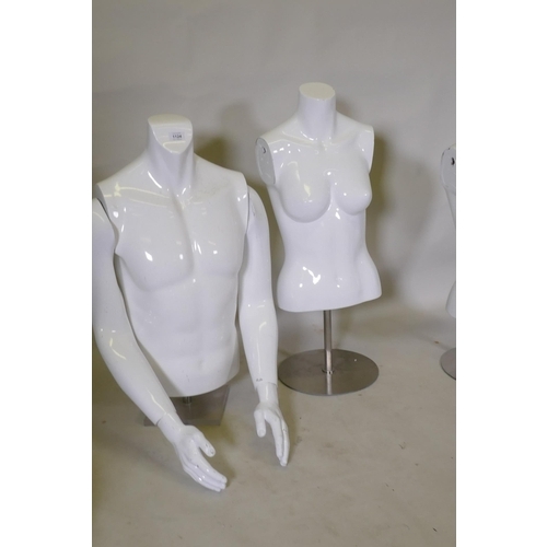 1124 - Three acrylic shop mannequins, 85cm high