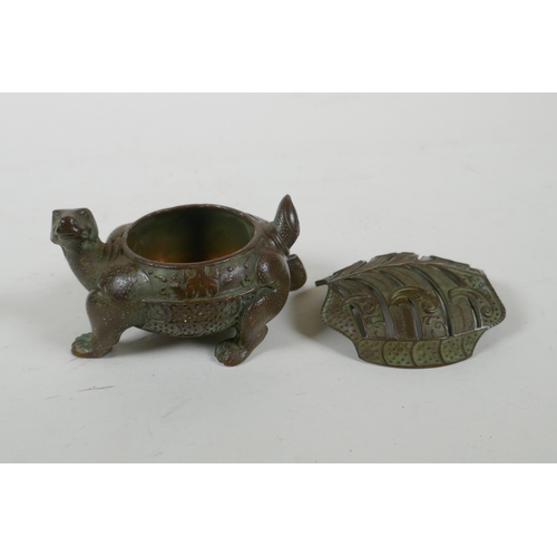 170 - A Japanese bronze censer and cover in the form of a tortoise, 8cm long