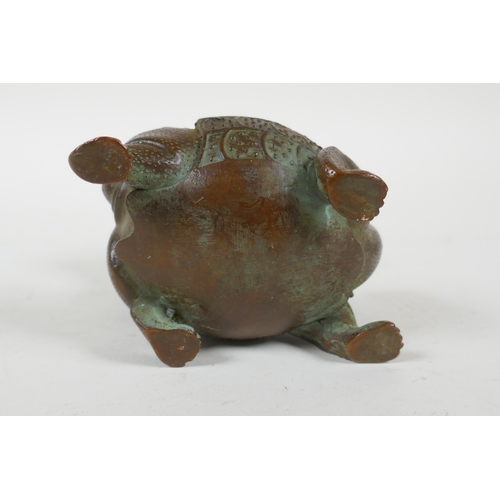 170 - A Japanese bronze censer and cover in the form of a tortoise, 8cm long