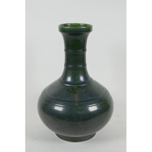 180 - A tea dust glazed porcelain vase with ribbed neck,  Chinese KangXi 6 character mark to base, 33... 