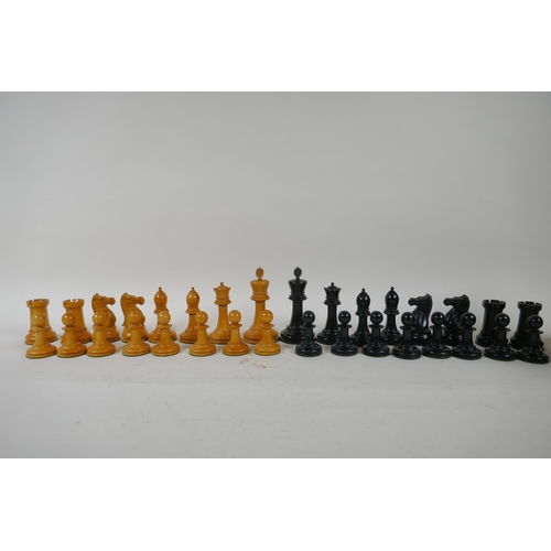 236 - A C19th Staunton boxwood and ebony chess set in original box, king 9cm high