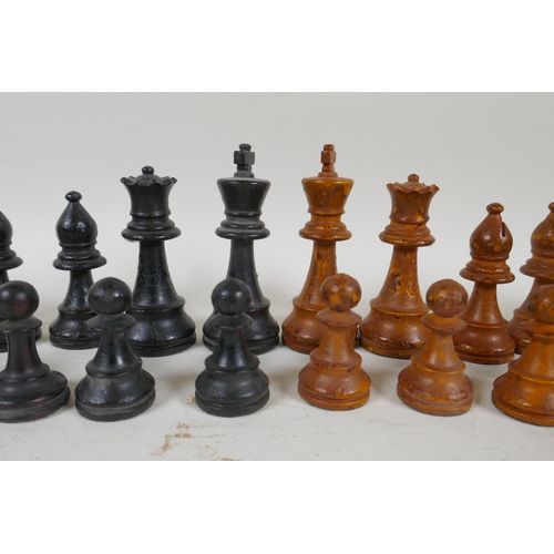 259 - A late C19th/early C20th Staunton pattern boxwood and ebony chess set, king 9cm high