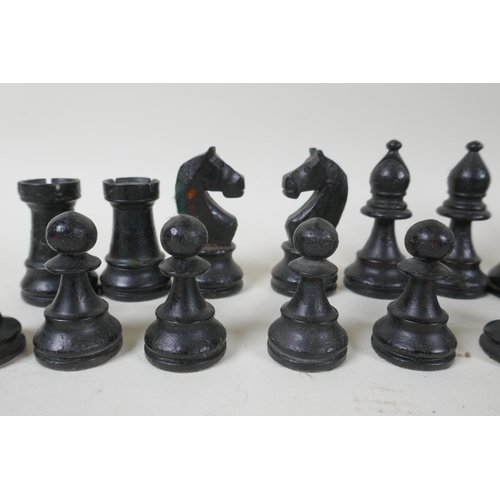 259 - A late C19th/early C20th Staunton pattern boxwood and ebony chess set, king 9cm high