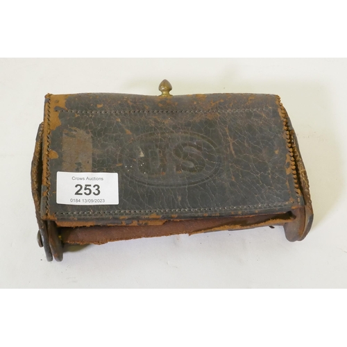 294 - A US Army M1874 McKeever leather ammo pouch, 17 x 11 x 5cm