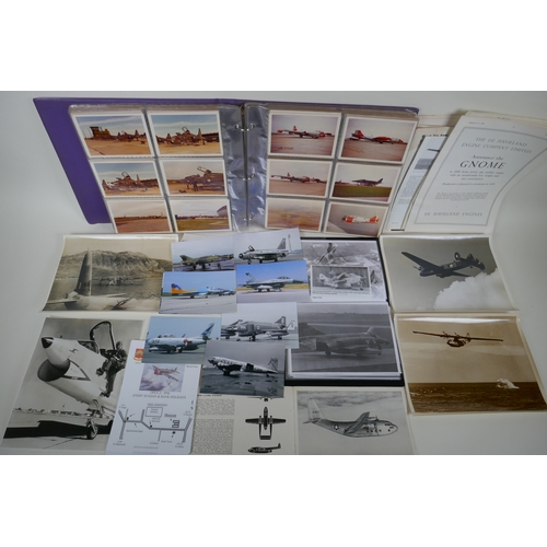 76 - A quantity of aircraft photographs including some early C20th, and a quantity of other aircraft rela... 