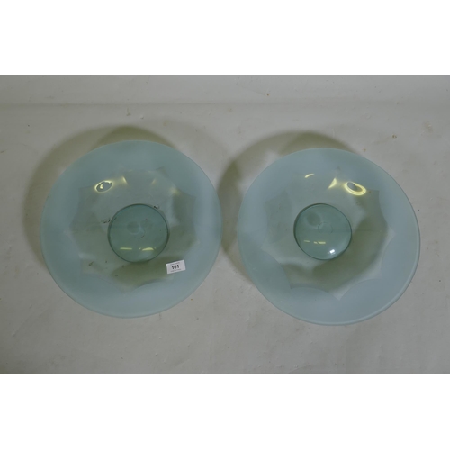 101 - A pair of contemporary etched glass bowls