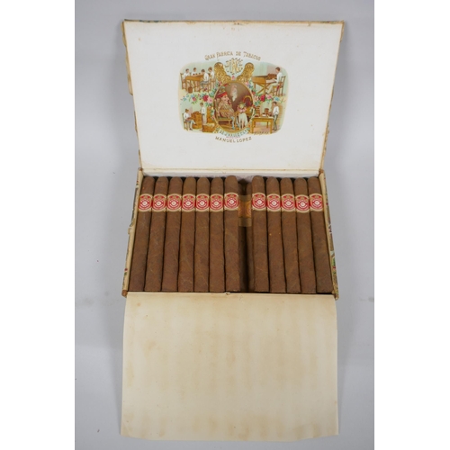 17 - A box of twenty four vintage Manuel Lopez, J. Valle & Co 'Punch' Havana cigars, 13cm long, circa... 