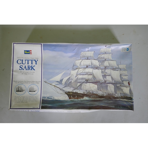 27 - Two 1970s Revell 1:96 Scale plastic spruce model kits for the USS Constitution H-398 and the Cutty S... 