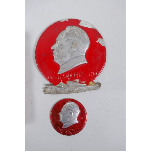 289 - A copy of Mao's little red book, a red enamelled metal plaque depicting Mao and a similar pin, 9 x 1... 