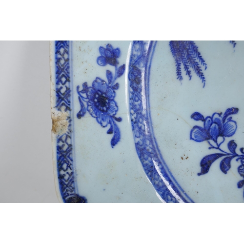 48 - A late C19th/early C20th Chinese blue and white export ware porcelain meat dish decorated with a gar... 