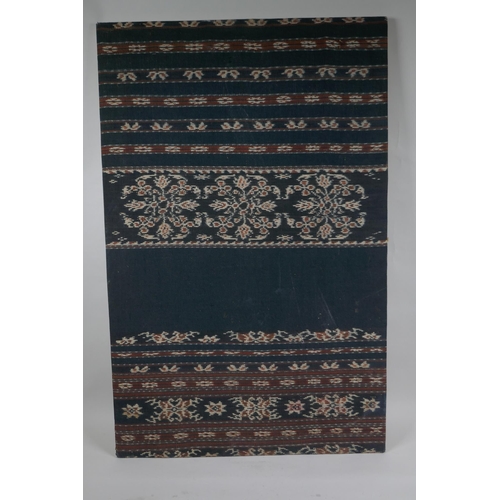 62 - An Indonesian Ikat textile from the Sumba island, 50 x 78cm