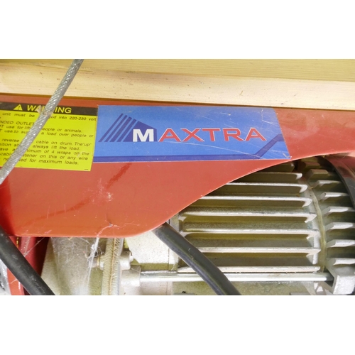 54 - Maxtra minisize electric rope hoist, 240v, max 250kg