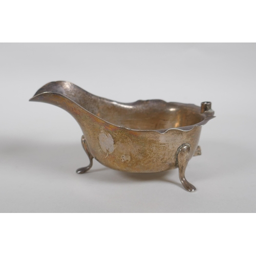 660 - A Victorian silver sauce boat by John Henry Rawlings, London 1901, and another by Viners Ltd, Sheffi... 