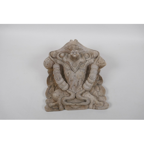 97 - An antique Chinese carved wood Chan Chu (money toad), 20 x 24cm