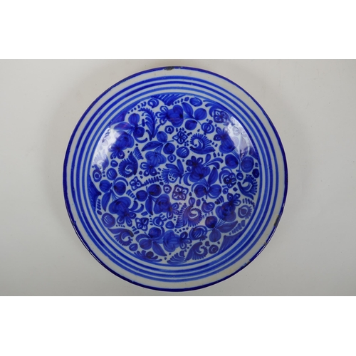 197 - An C18th/C19th Delft blue and white charger, 32.5cm diameter