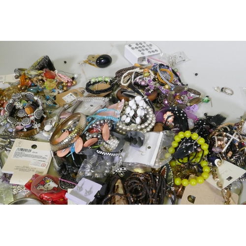 608 - A quantity of costume jewellery