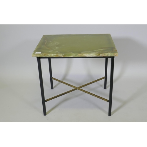 1043 - An onyx top occasional table raised on a painted metal base, 39 x 48 x 53cm