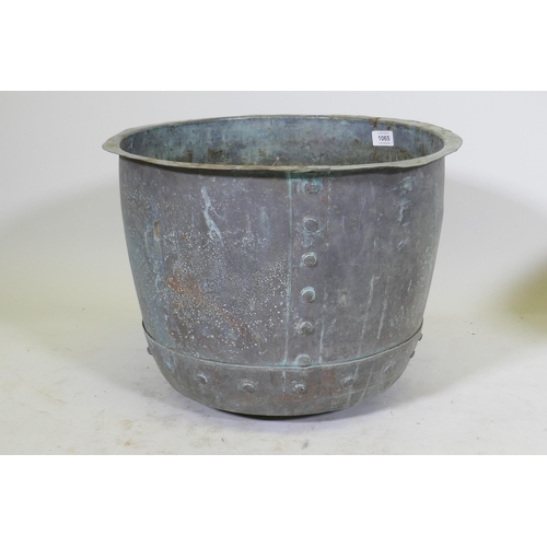 1065 - Antique copper jardiniere/planter of rivetted construction, 46cm diameter x 34cm high