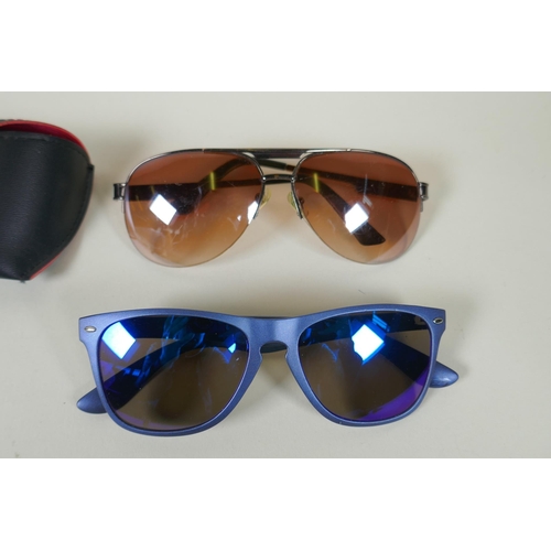 214 - A pair of Ray Ban Wayfarer II sunglasses, RB2185 1248/AC tortoiseshell, and four other pairs of vint... 