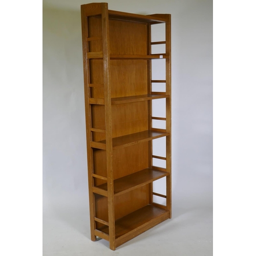 1113 - A mid-century mahogany open bookcase of six shelves, 76 x 26 x 180cm