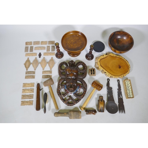 126 - A quantity of treen items, including furniture mounts, hammers, clothes brushes, turned wood bowls, ... 