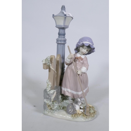 148 - Lladro figure, No 5286, Fall Clean up, 33cm high