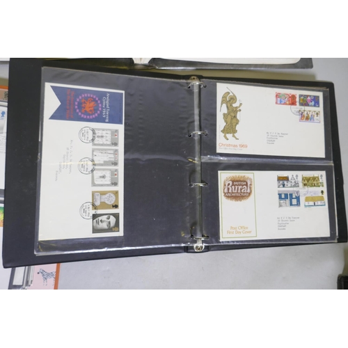 24 - UK First Day Covers, six albums from 1960s-90s, The Queen's Silver Jubilee Tour, 1977, the 25th Anni... 