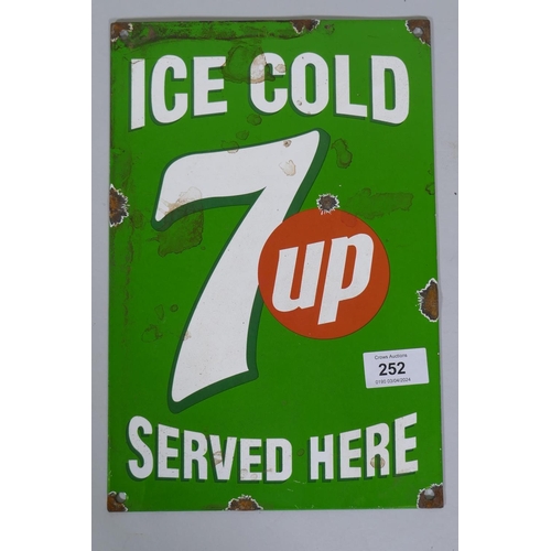 252 - A 7Up vintage style enamelled metal sign, 20 x 30cm