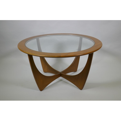 1031 - A mid century G-Plan Astro teak coffee table, designed by Victor B. Wilkins, 84cm diameter