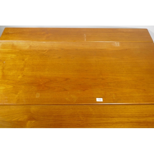 1039 - A Danish mid century teak Elevator coffee/dining table, designed by Kai Kristiansen for Vildbjerg Mo... 