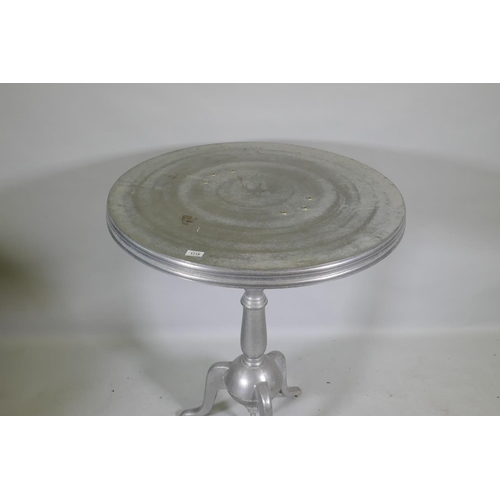 1118 - An aluminium pub table on tripod supports, 80cm diameter x 93cm high