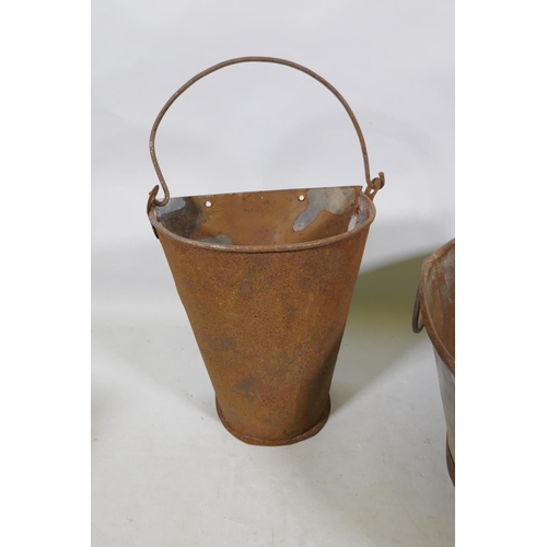 1201 - A galvanised metal oval trough and a half gallon hopper, 82 x 62cm