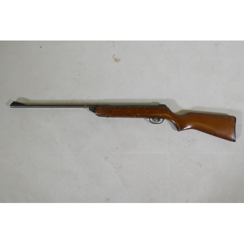 48 - A BSA Meteor break barrel air rifle, serial no ZE07394, 105cm long