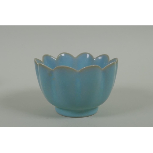 70 - A Chinese Ru ware style lotus flower shaped bowl, 11cm diameter