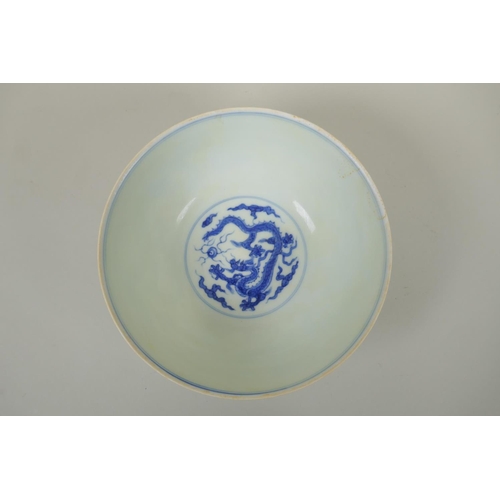 170 - A Chinese blue and white porcelain bowl decorated with dragons, Chenghua 6 character mark to base, 1... 