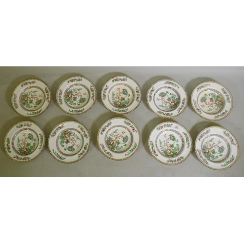 207 - A set of ten C19th Staffordshire dishes with Indian tree pattern, 26cm diameter