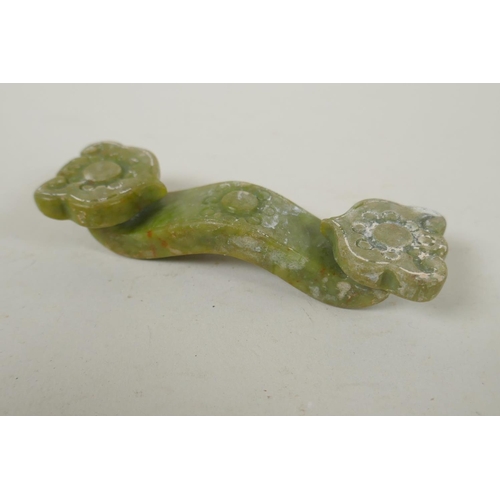 221 - A Chinese carved green hardstone ruyi, 10cm