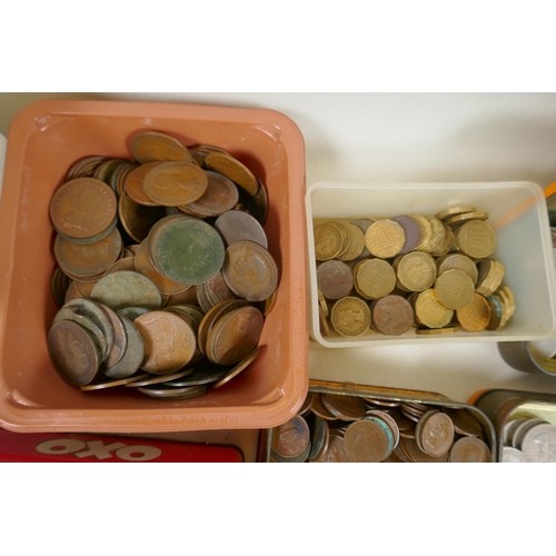 229 - A large quantity of C19th and C20th British coinage and bank notes, and a quantity of world coinage