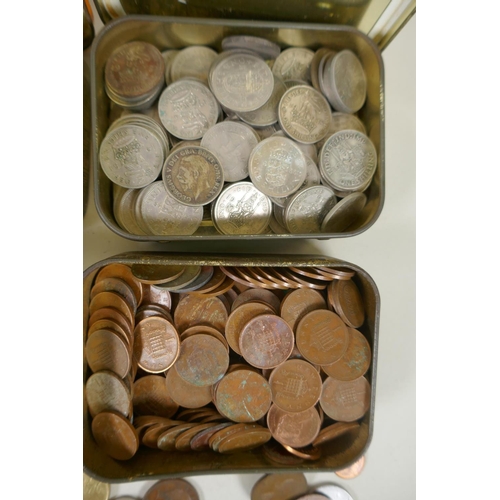 229 - A large quantity of C19th and C20th British coinage and bank notes, and a quantity of world coinage